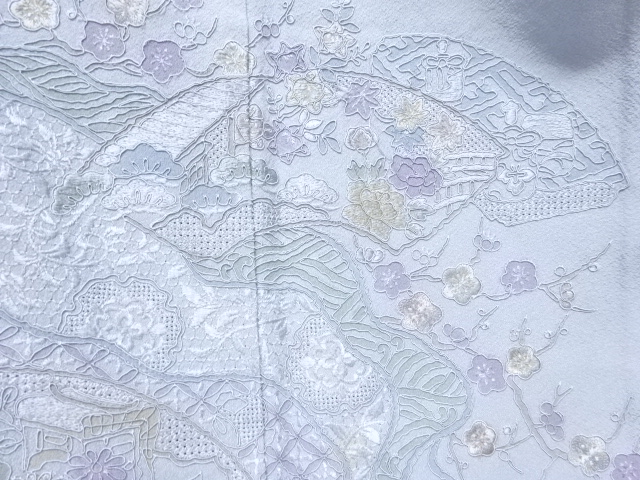 Japanese Kimono / Zugawari Silk